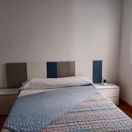 Vistas A La Pista De Atletismo Apartment ปอนเตเบดรา ภายนอก รูปภาพ