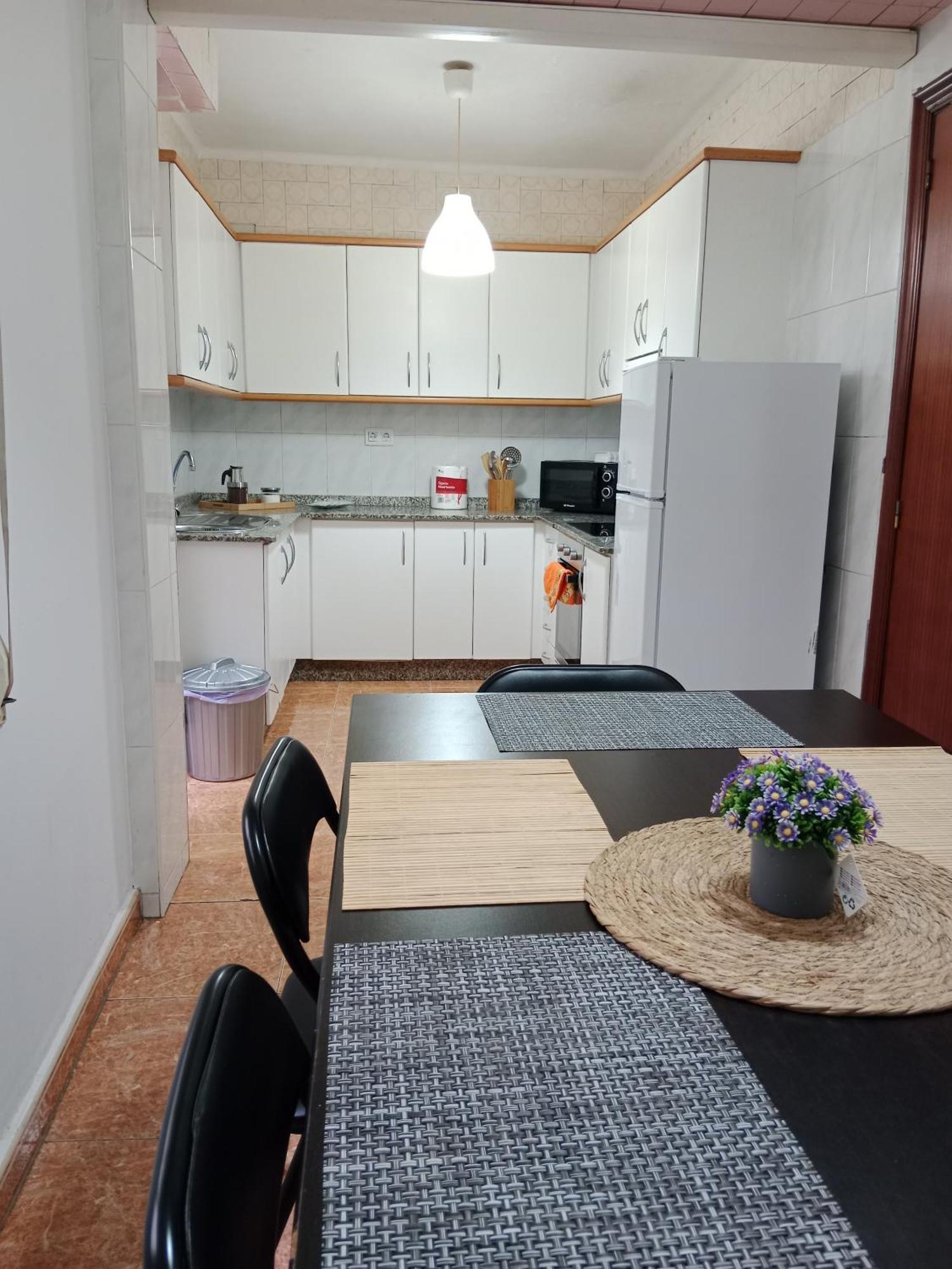 Vistas A La Pista De Atletismo Apartment ปอนเตเบดรา ห้อง รูปภาพ